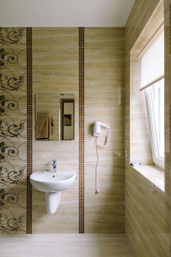 Hotel Korona Kolybayevka エクステリア 写真
