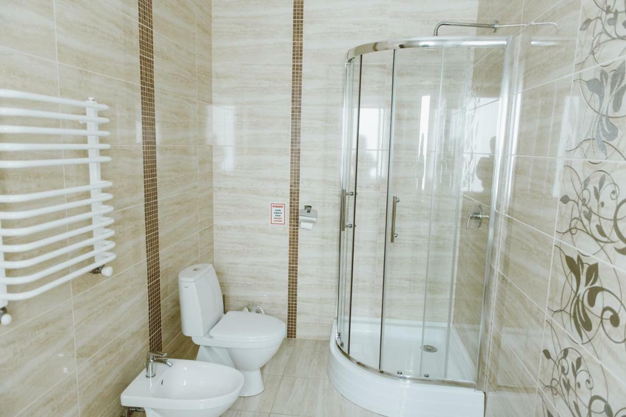 Hotel Korona Kolybayevka エクステリア 写真