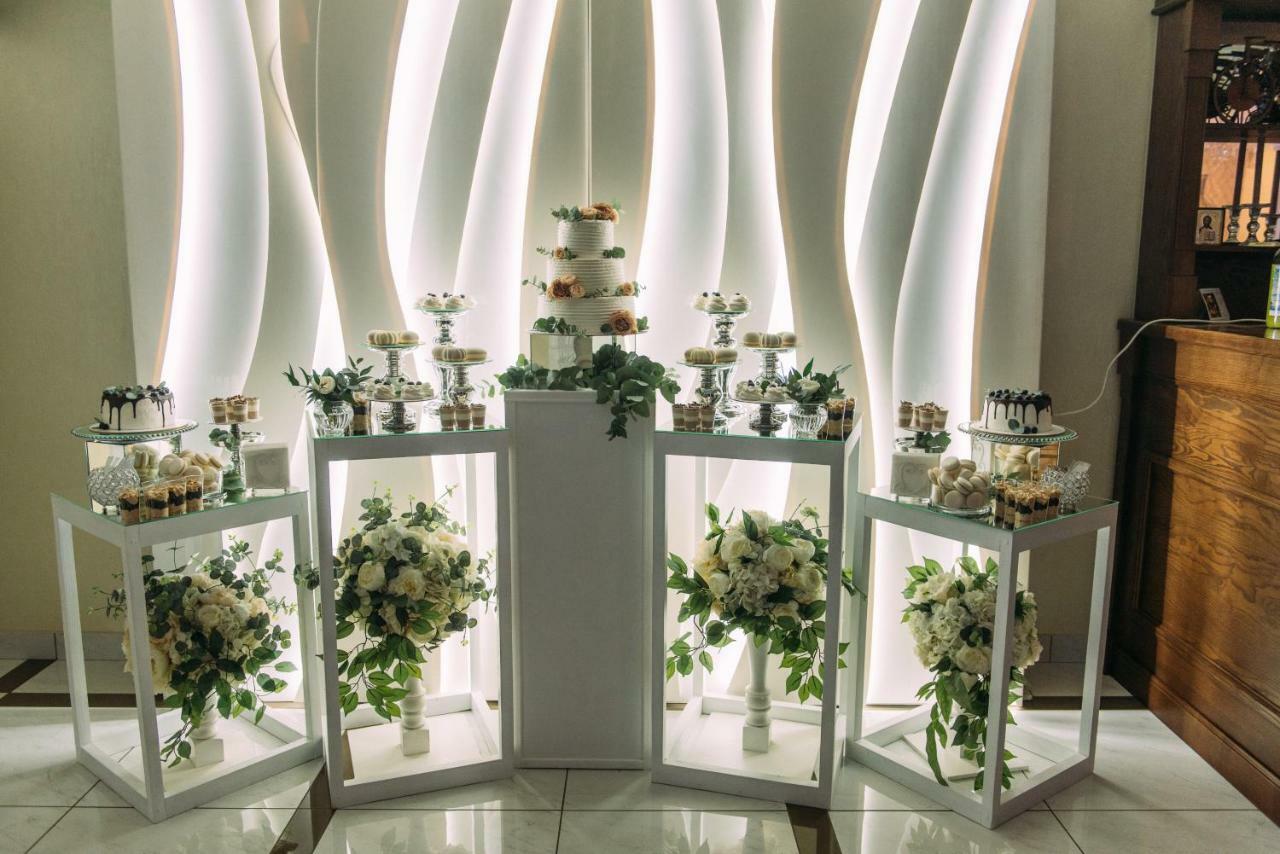 Hotel Korona Kolybayevka エクステリア 写真