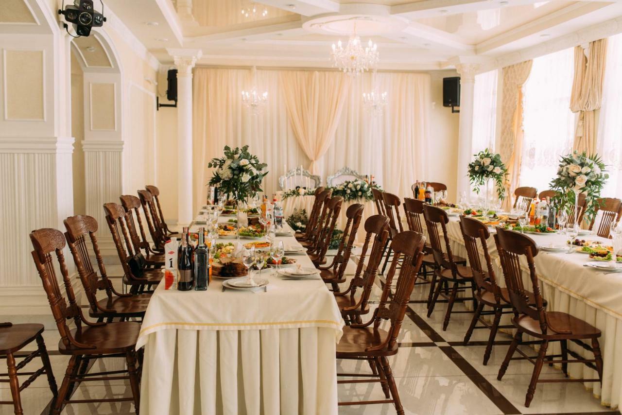 Hotel Korona Kolybayevka エクステリア 写真